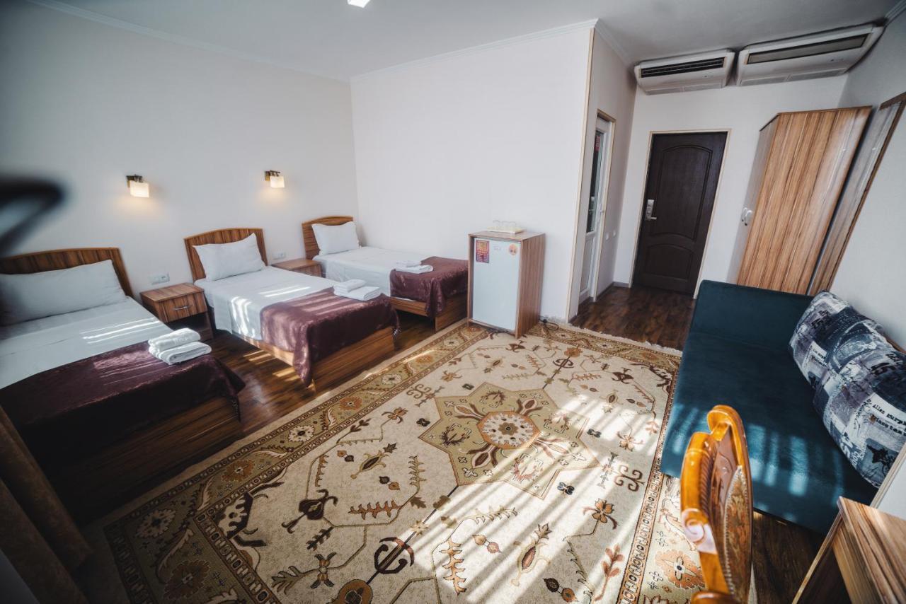 Sunrise Osh Hotel Exterior photo
